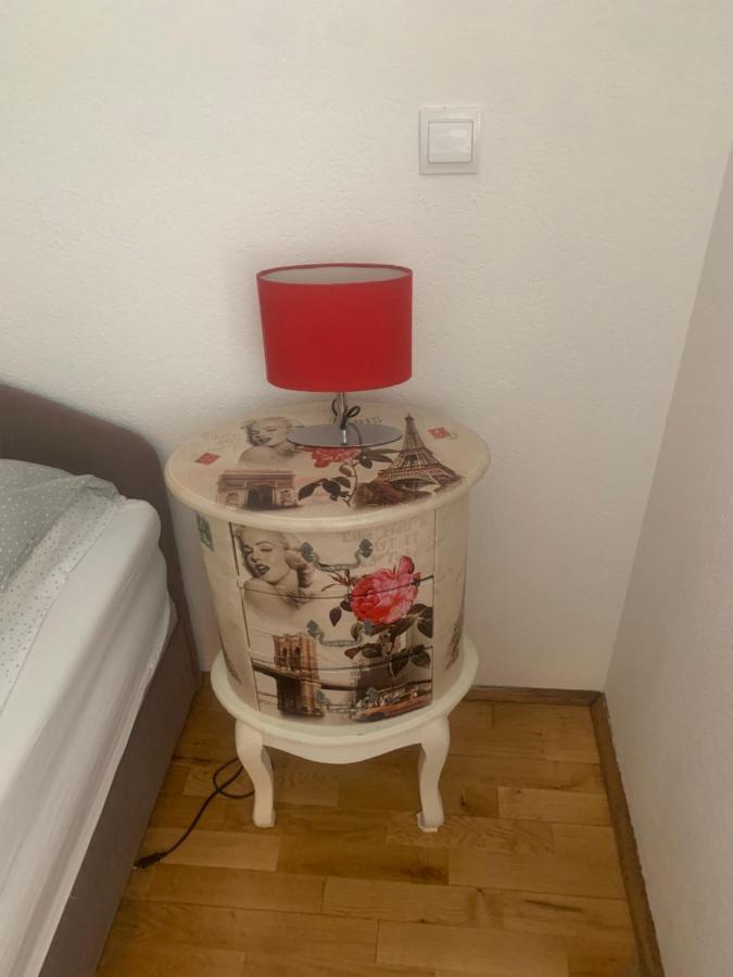 Apartman S & S Makarska Exteriör bild